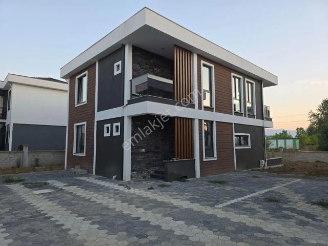 Elite Gd& Düzce Yahyalar'da 4+1 Modern Geniş Satılık Tekil Villa