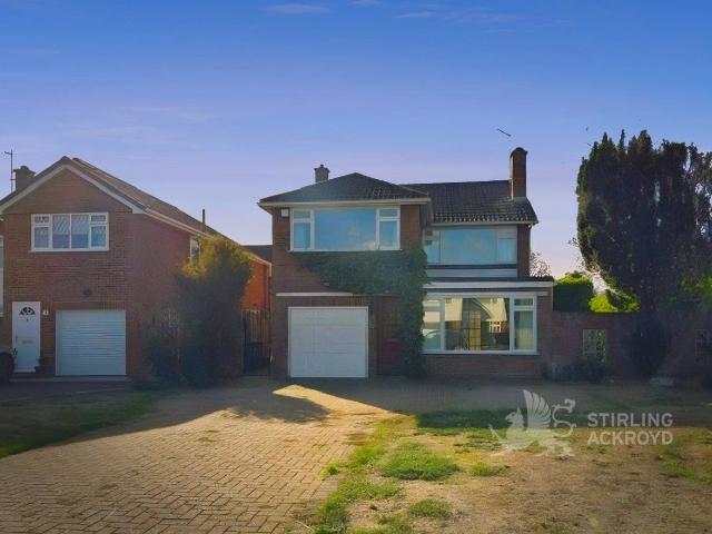 Elizabeth Gardens, Sunbury On Thames, Surrey TW16, 4 bed detached house to rent, £2,950 pcm | PrimeLocation