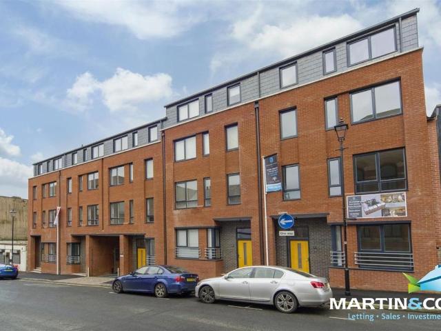 Elizabeth Place, Tenby Street North, Jewellery Quarter B1, 4 bed town house to rent, £2,400 pcm | PrimeLocation