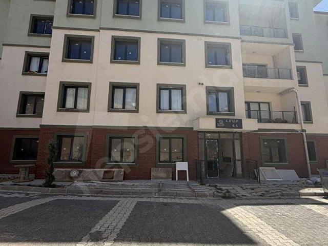 ELİF ULUTAŞ'TAN MALTEPE TOKİ ATIŞOKULU KONUTLARIN DA 3+1 KİRALIK