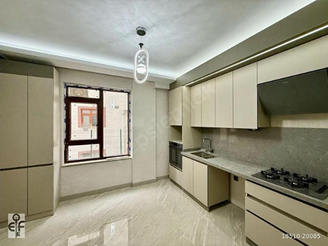 ELİF EMLAK'tan Merkezde 3+1 Güney Cepheli Sıfır Fırsat Daire