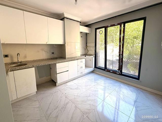 ELİT EMLAKTAN GAZİ MAHALLESİ'NDE SIFIR 2+1 SATILIK DAİRE