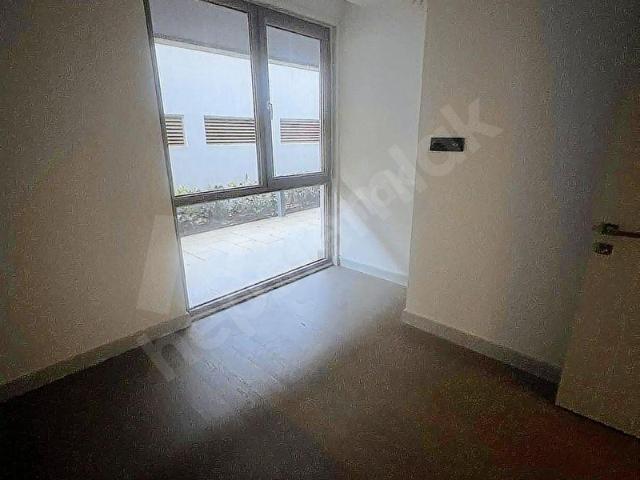 ELİTE'DEN MARİTZA VADİ KONAKLARINDA SIFIR BAHÇE KATI