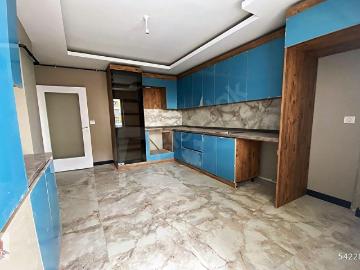 ELİTKENT'TEN ARA KATTA SİTE İÇİNDE TERAS BALKON EBEVEYN BANYOLU