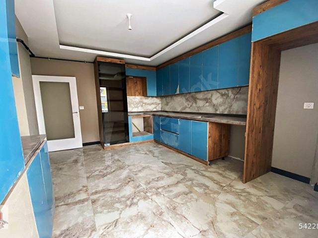 ELİTKENT'TEN ARA KATTA SİTE İÇİNDE TERAS BALKON EBEVEYN BANYOLU