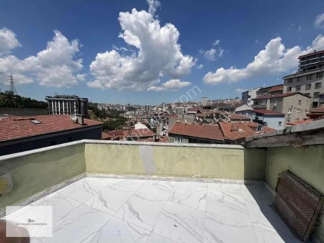 Elif Emlak Teraslı Kiralık Daire