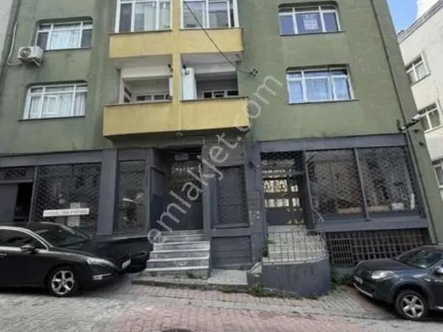 Elif Emlaktan 110 M² 2+1 | Balkonlu | Metrobüs Perpa