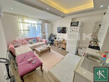 Çelik Emlak'tan Atatürk Caddesinde 1+1 Kiracılı Satılık Daire!