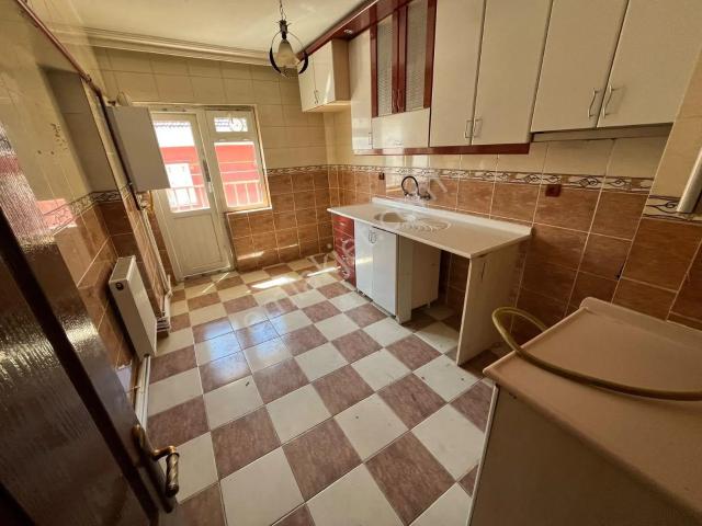 Çelik'ten Sincan Selçuklu Mh'de 3 Balkonlu 3+1 Bağımsız Kiralık Daire