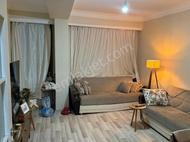 Çeliktepe Mahallesinde 2+1 70m2 Krediye Uygun Satılık Daire