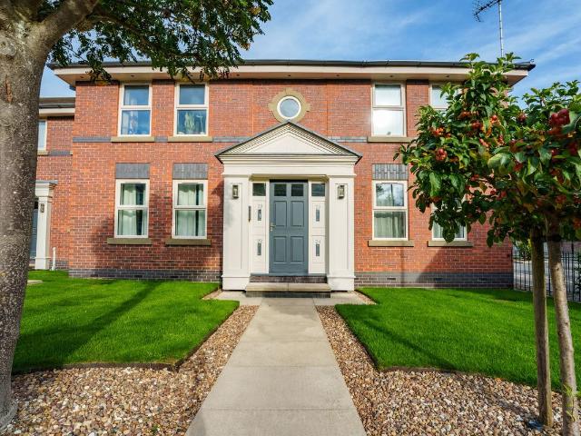 Eliot Court, Fulford YO10, 2 bed flat to rent, £1,400 pcm | PrimeLocation