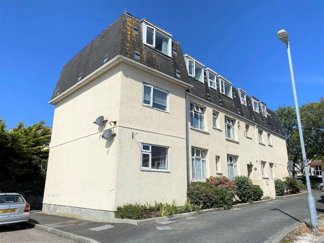 Eliot Gardens, Newquay TR7, 1 bed flat to rent, £795 pcm | PrimeLocation