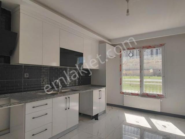 Elisa Gyo/ildem F Yeşilyurt 2+1 Teslim Sıfır Meskenli Daire