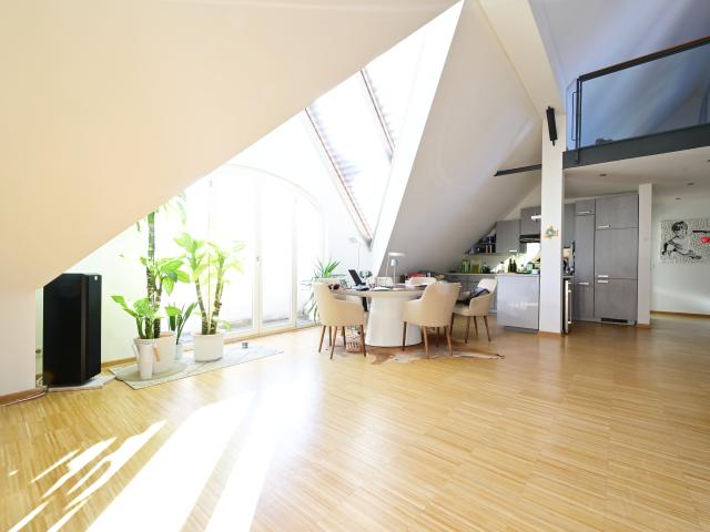 ELISABETH VORSTADT NAHE MIRABELL | Einzigartige Maisonette im Altbau – Dachterrasse & über 6 m Raumhöhe