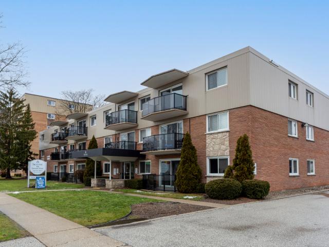 Elkhart Manor Apartments