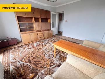 Przestronne 3 pokojowe mieszkanie z balkonem i garażem