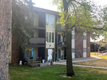 Ell Mar Apartments