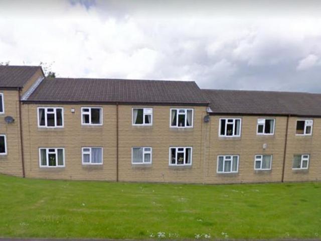 Elland, West Yorkshire HX5, 2 bed flat to rent, £455 pcm | PrimeLocation