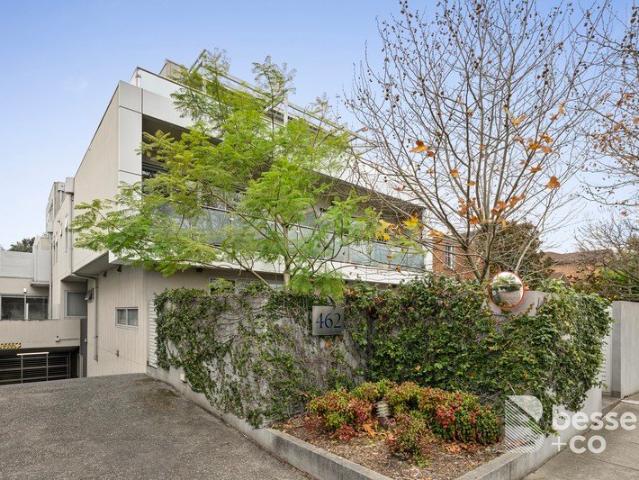 Elle Lifestyle Envy Opposite Princes Park