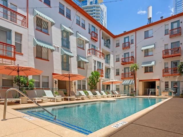 Elle West Ave 3 Bedroom Apartment for Rent at 300 West Ave, Austin, TX 78701 Downtown Austin