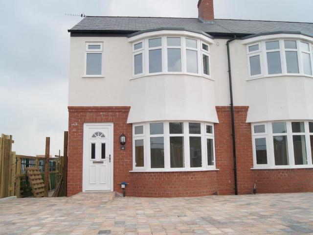 Ellen Grove, Harrogate, HG1 2 bed house to rent £1,100 pcm £254 pw