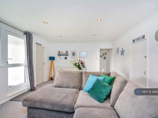Ellen Street, Hove, BN3 2 bed flat to rent £1,500 pcm £346 pw