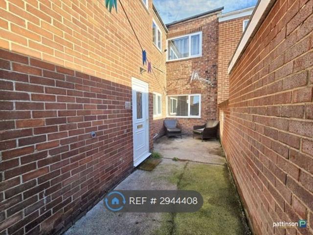 Ellesmere Gardens, Choppington NE62, 2 bed flat to rent, £650 pcm | PrimeLocation