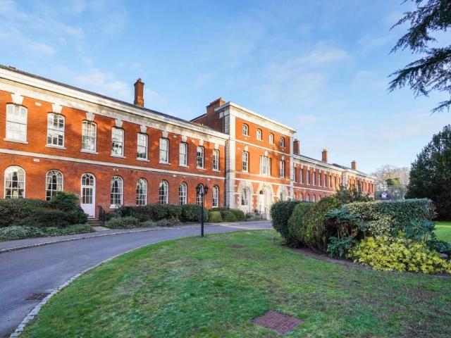 Ellesmere Place, Walton On Thames, Surrey KT12, 1 bed flat to rent, £1,595 pcm | PrimeLocation