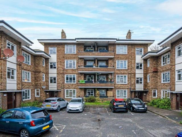 Ellesmere Road, Chiswick W4, 1 bed flat to rent, £1,700 pcm | PrimeLocation