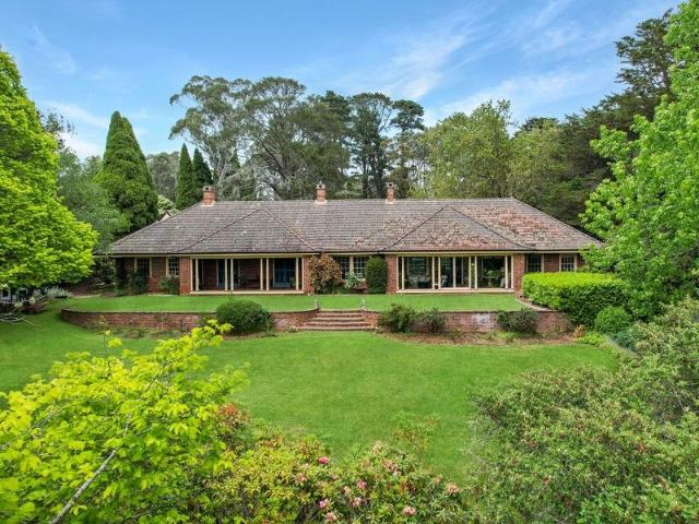 1920s Masterpiece on 2 Secluded Parkland Acres