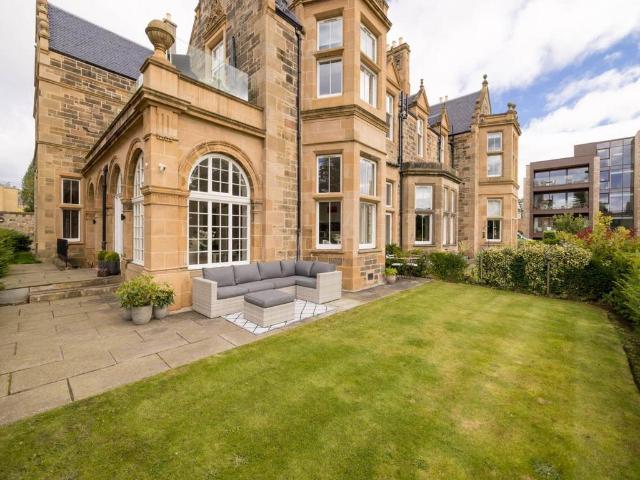 Ellersly Road, City of Edinburgh, EH12 6JQ, United Kingdom | 3 bed apartment for rent #132525102 | Rentberry
