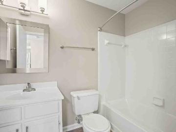 Ellevate St. Ives 1 Bedroom Apartment for Rent at 7930 Saint Ives Rd, North Charleston, SC 29406