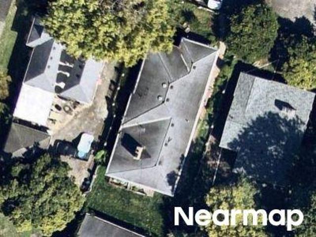 Elliott Ave