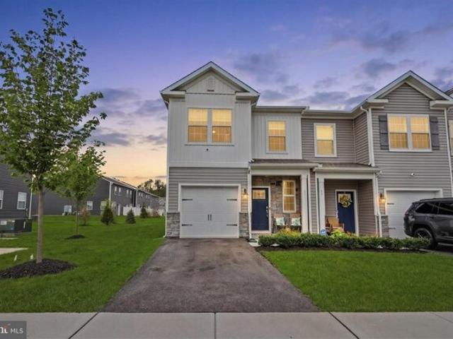 Elliot Ln, Westampton, Home For Sale