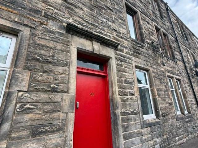 Elliot Street, Dunfermline, Fife KY11, 2 bed flat to rent, £850 pcm | PrimeLocation