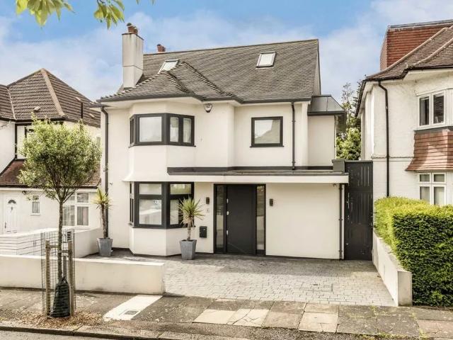 Elliot Road, Hendon, London NW4, 5 bed detached house to rent, £6,000 pcm | PrimeLocation