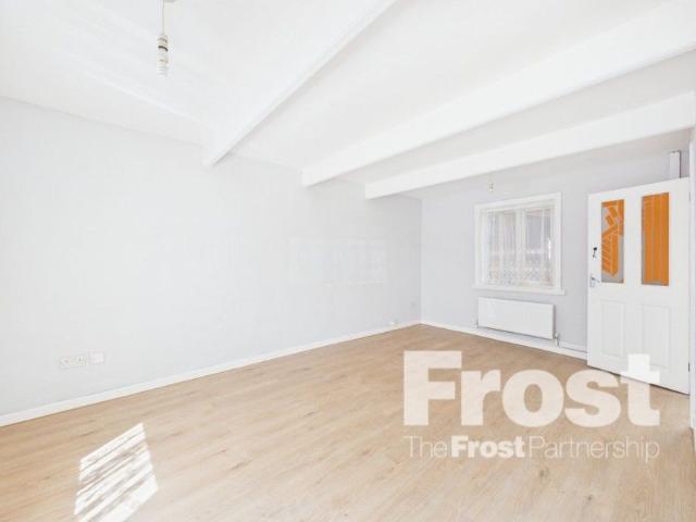 Elliman Avenue, Slough, Berkshire,SL2