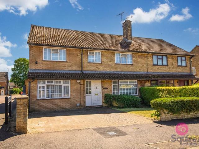 Ellingham Road, Hemel Hempstead, HP2 6 bed semi detached house to rent £2,700 pcm £623 pw