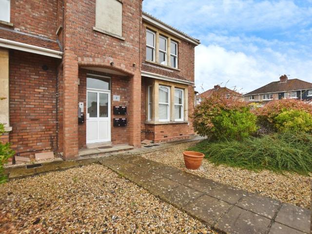 Ellis Avenue, Bristol BS13, Studio to rent, £975 pcm | PrimeLocation