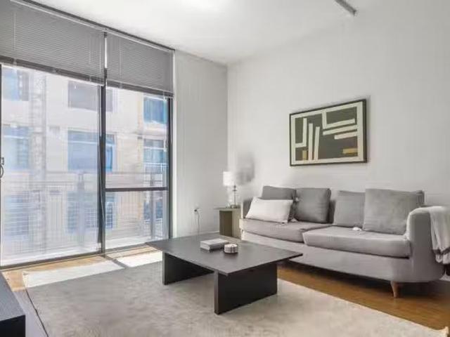 Ellis Bethesda, 4918 Saint Elmo Ave, Woodmont Triangle 1 Bed.