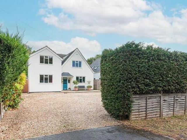 Ellis Road, Crowthorne, 5 Bedroom Detached