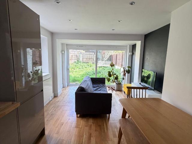 Ellison Rd, London, SW16 5BX