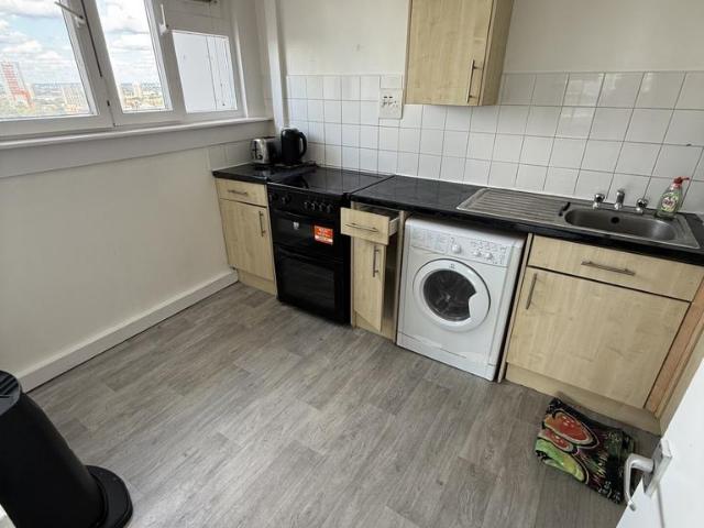 Elliston House, London, London. 2 bed flat to rent £2,000 pcm £462 pw