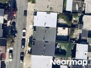 Ellsworth St