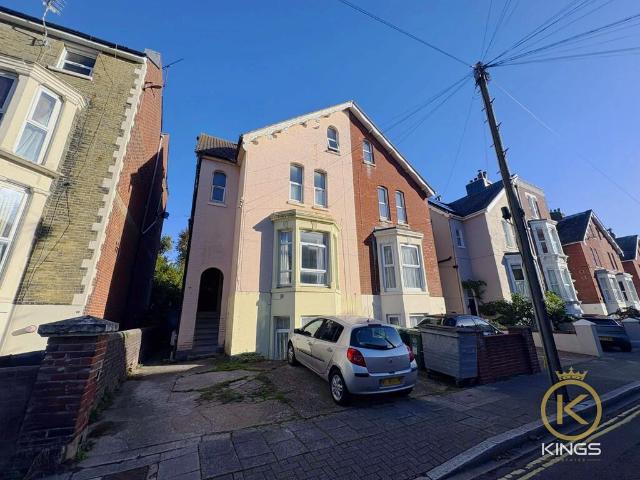 Elphinstone Road, Southsea 1 bed apartment to rent £895 pcm £207 pw