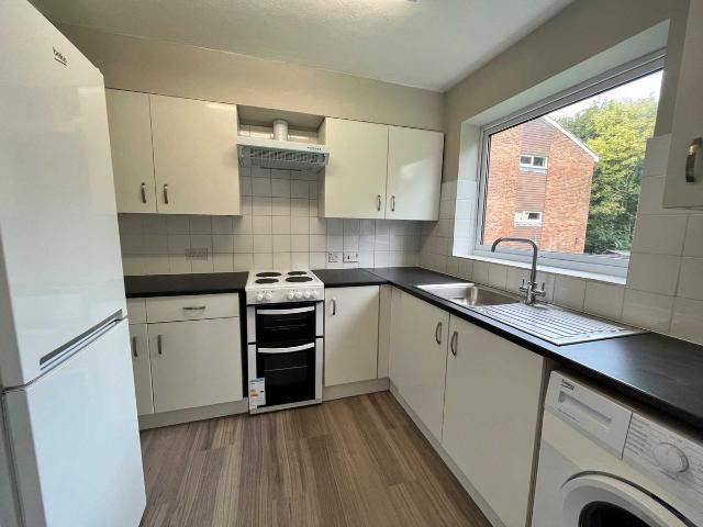 Elstree Road, Hemel Hempstead, Hertfordshire HP2, 2 bed flat to rent, £1,300 pcm | PrimeLocation