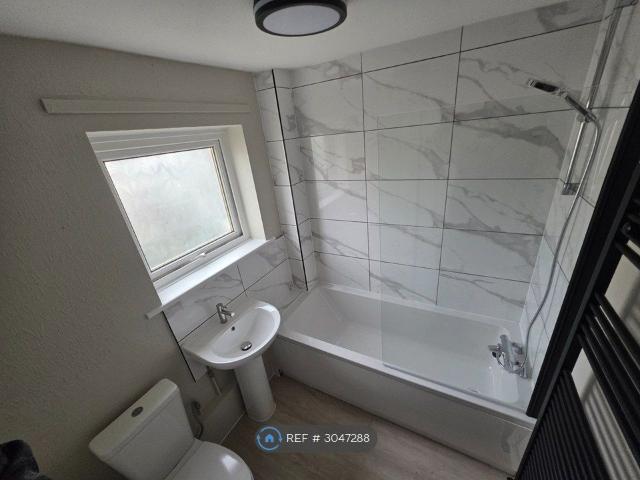 Elswick, Skelmersdale WN8, 3 bed end terrace house to rent, £835 pcm | PrimeLocation