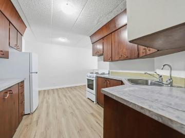 Elsey Manor 2 Bedroom Apartment for Rent at 27 Vaughn St, Regina, SK S4N 1V5 Al Ritchie
