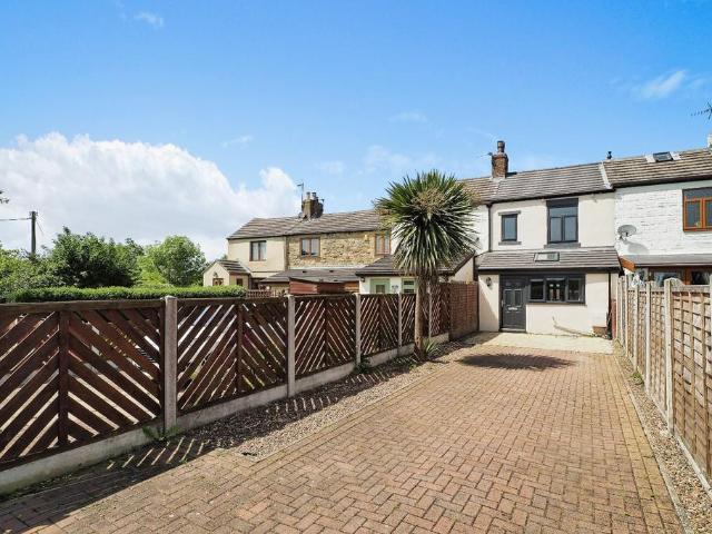 Elsicker Lane, Wakefield WF1 2 bed terraced house to rent £950 pcm £219 pw