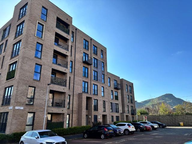 Elsie Inglis Way, Edinburgh EH7, 1 bed flat to rent, £1,300 pcm | PrimeLocation